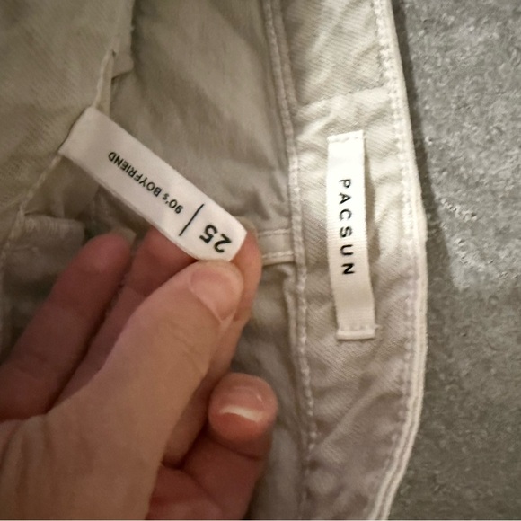 PacSun Distressed Denim - Picture 3 of 4